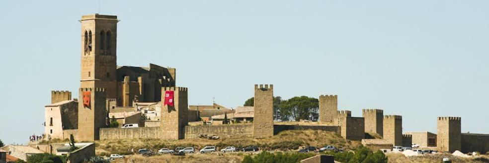 El Diezmo Artajona Exterior foto